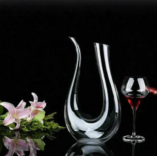 U-Shaped Crystal Decanter - All-In Trend Haven