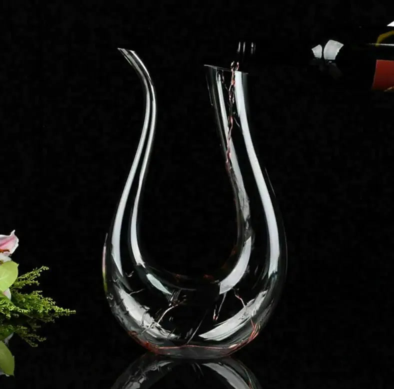 U-Shaped Crystal Decanter - All-In Trend Haven