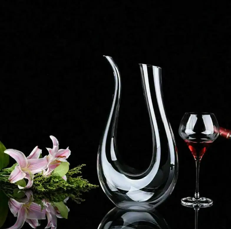 U-Shaped Crystal Decanter - All-In Trend Haven